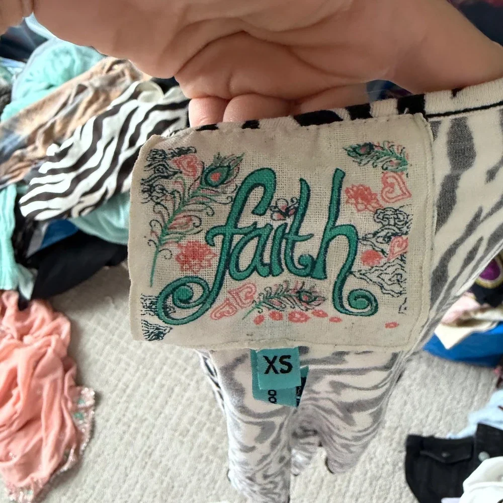 Vintage Y2K Faith‎ Zebra Print Tie Front Long Sleeve Shrug - Picture 3 of 8